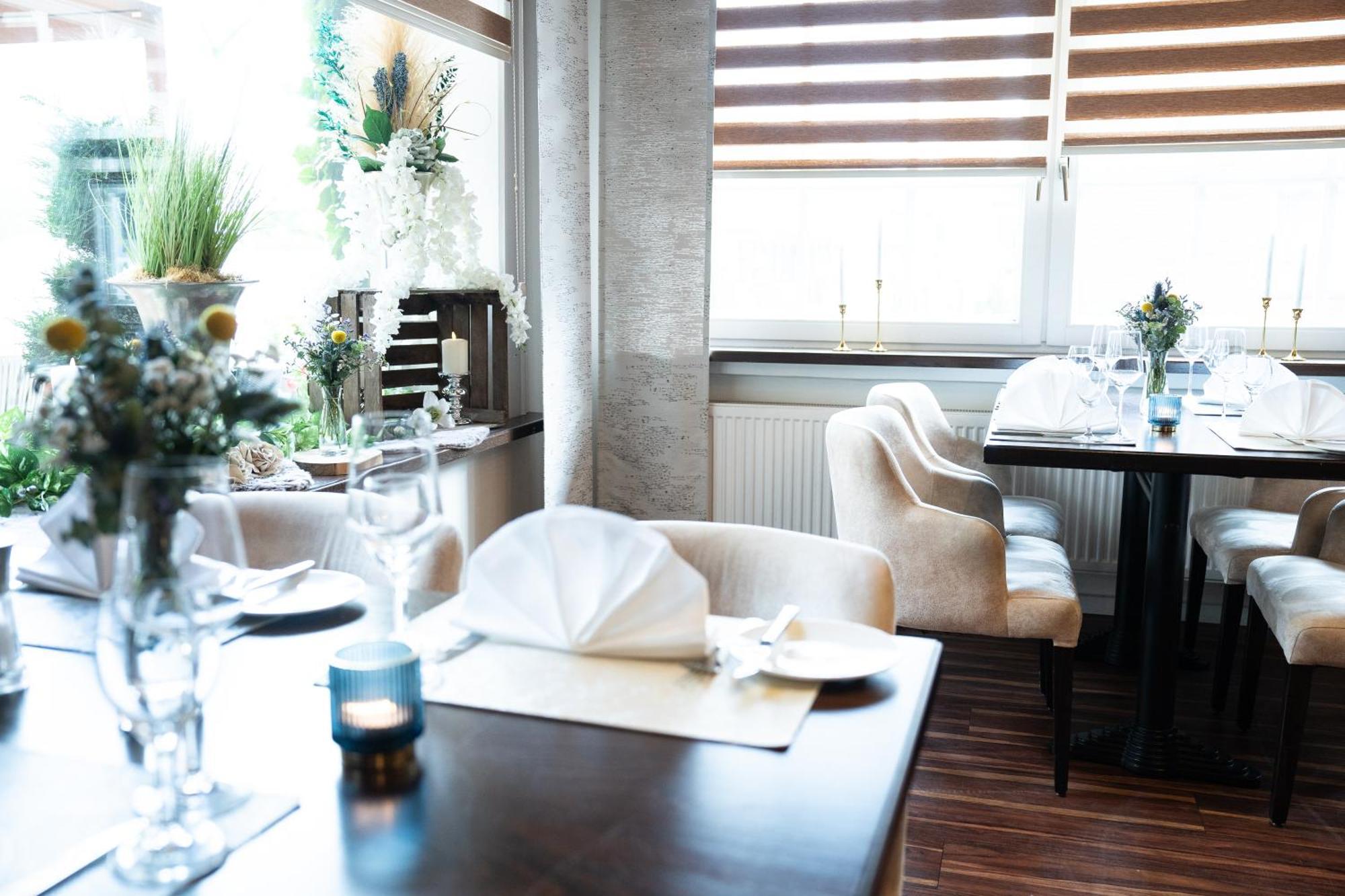 Hotel Zur Post New Style Garrel Esterno foto