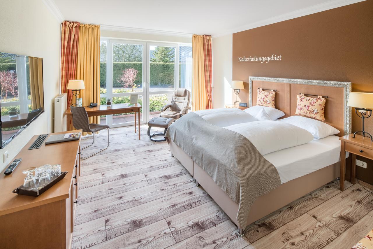Hotel Zur Post New Style Garrel Esterno foto